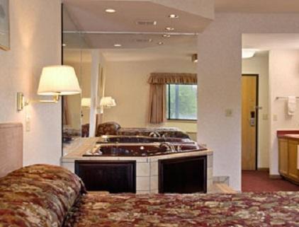 Travelodge Indianapolis Castleton Indianápolis Quarto foto